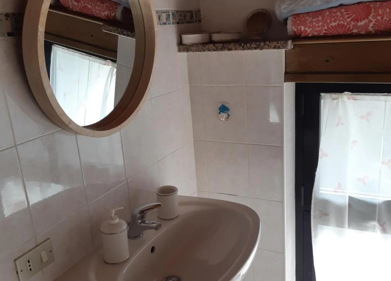 Little 58 Apartment Luino