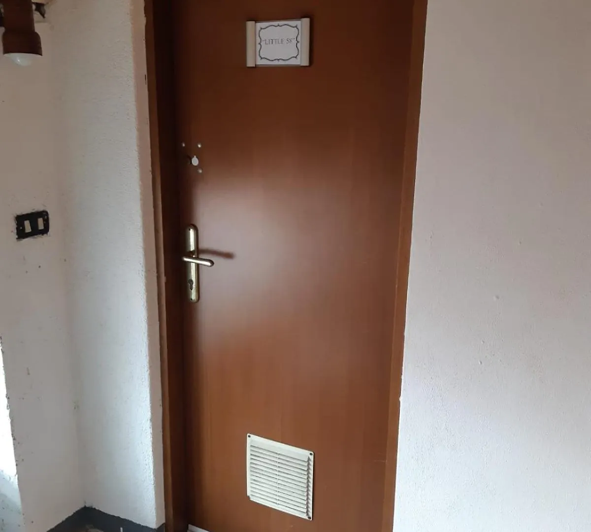Little 58 Apartment Luino